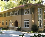 View of the front of the home